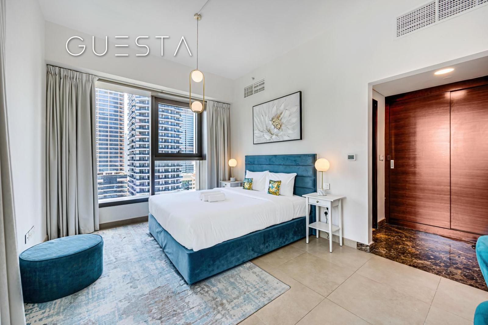 Sparkle Tower, Dubai Marina Bagian luar foto